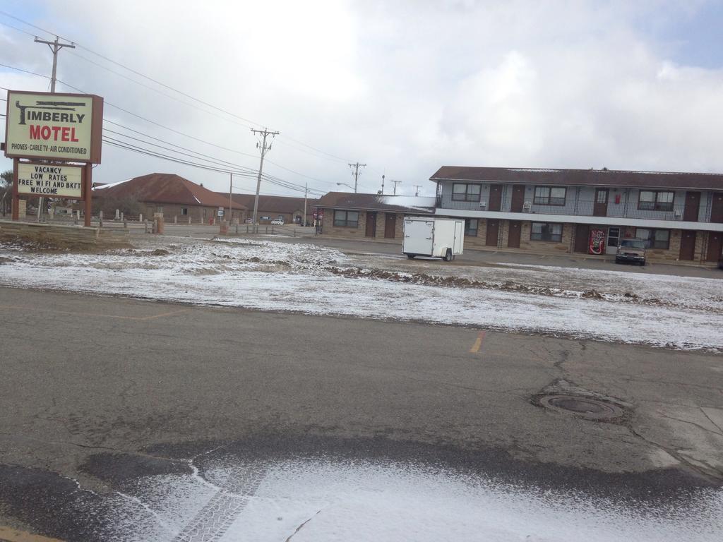 Timberly Motel Gaylord Exterior foto